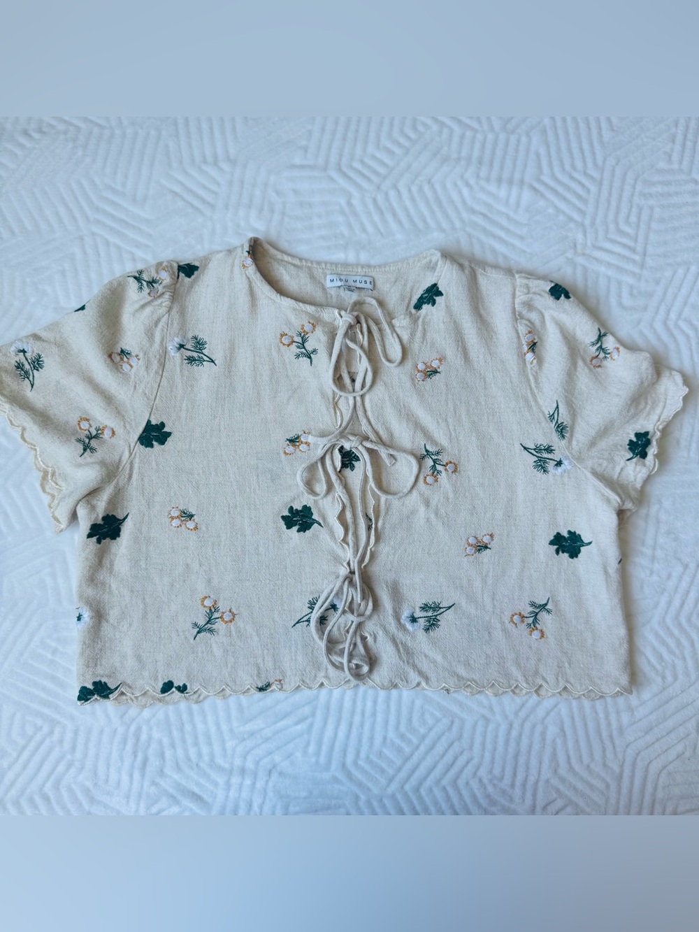 Miou Muse women’s M floral Embroidered Tie Front Linen Top boho cottagecore